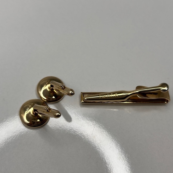 Swank Cuff Links - Picture 3 of 4